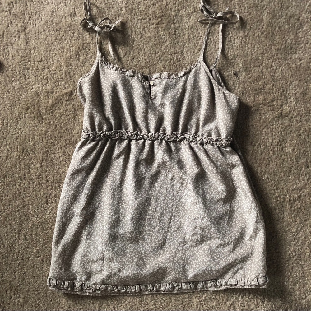 🎻 GAP tank top 🎻
